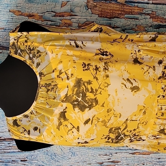 Simply Vera Vera Wang Yellow Floral Summer Midi Dress - Picture 4 of 10